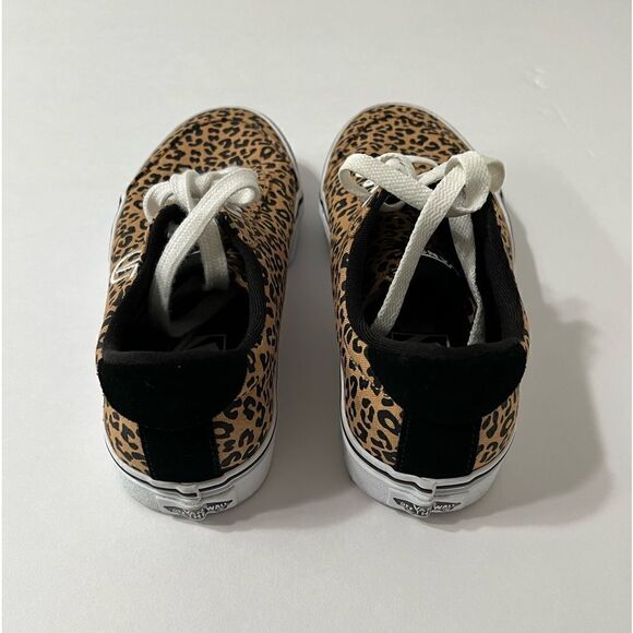 Vans Animal Print Skateboarding Shoe Womens Size 6 - Picture 2 of 5